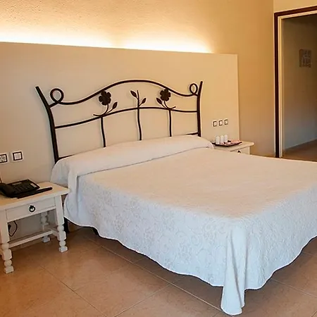 Hotel Hotel El Bruc 4*