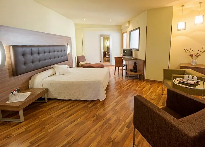 Hotel El Bruc 4*