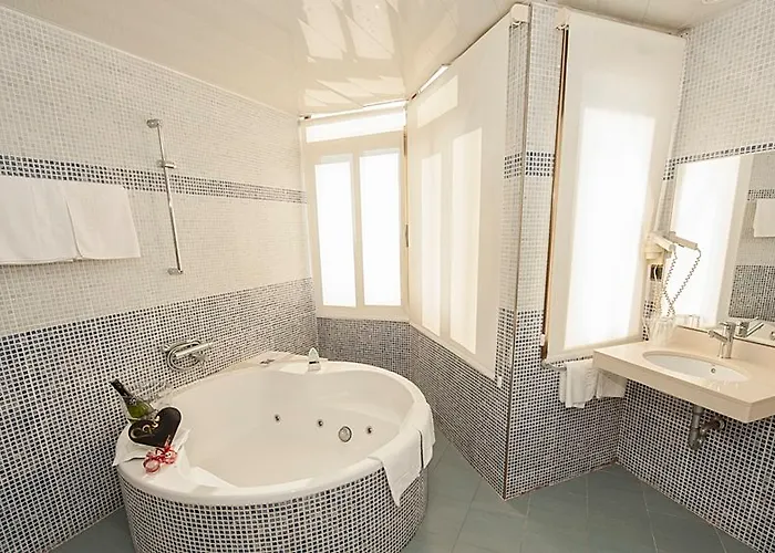 酒店 Hotel El Bruc 布鲁奇